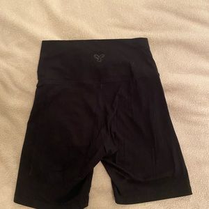Tna Atmosphere Hi-Rise Bike Short - black